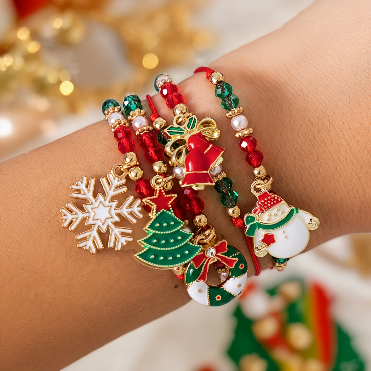 5pcs Santa Claus Reindeer Snowflake Shaped Bead Bracelet Set - Fashionable Daily Wear and Holiday Accessories - Unique Gift Idea with Cute and Sweet Style, Best for Christmas, Perfect for Thanksgiving, Perfect for Christmas,