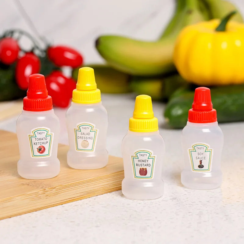 25ml Mini Condiment Bottle Camping Squeeze Bottles for Cookware Bbq Ketchup Oil Cruet Soy Sauce Kitchen Essentials Salads Tools
