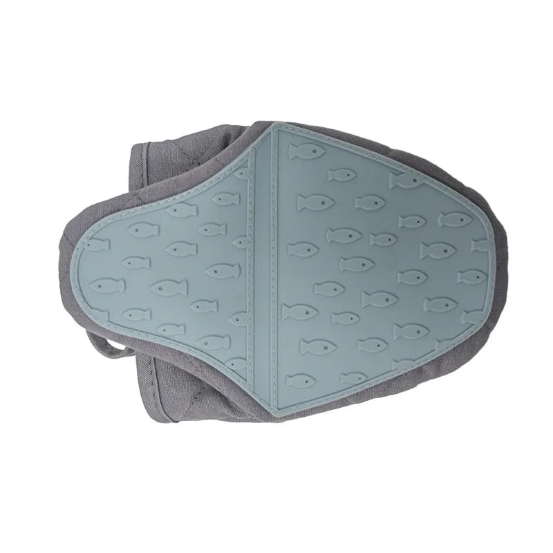 1PCS Fish Shaped Silicone Anti Scald Oven Gloves Kitchen Silicone Gloves Tray Dish Holder Oven Gloves Multi-purpose Gloves