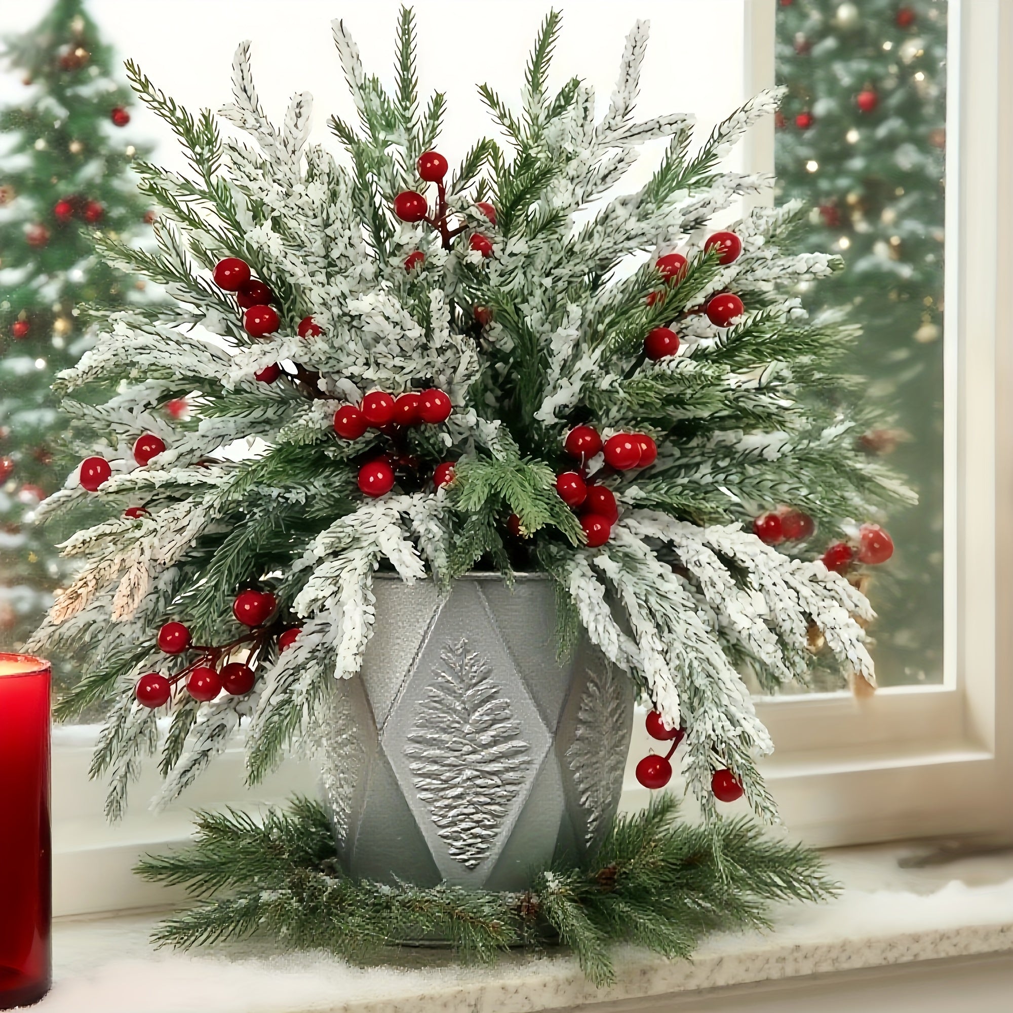 30pcs - Outdoor Artificial Norfolk Pine Branches with Red Berries - Realistic Pine Tree Wreath, Green Needles and Snow-Covered, Suitable for Outdoor Use - Christmas