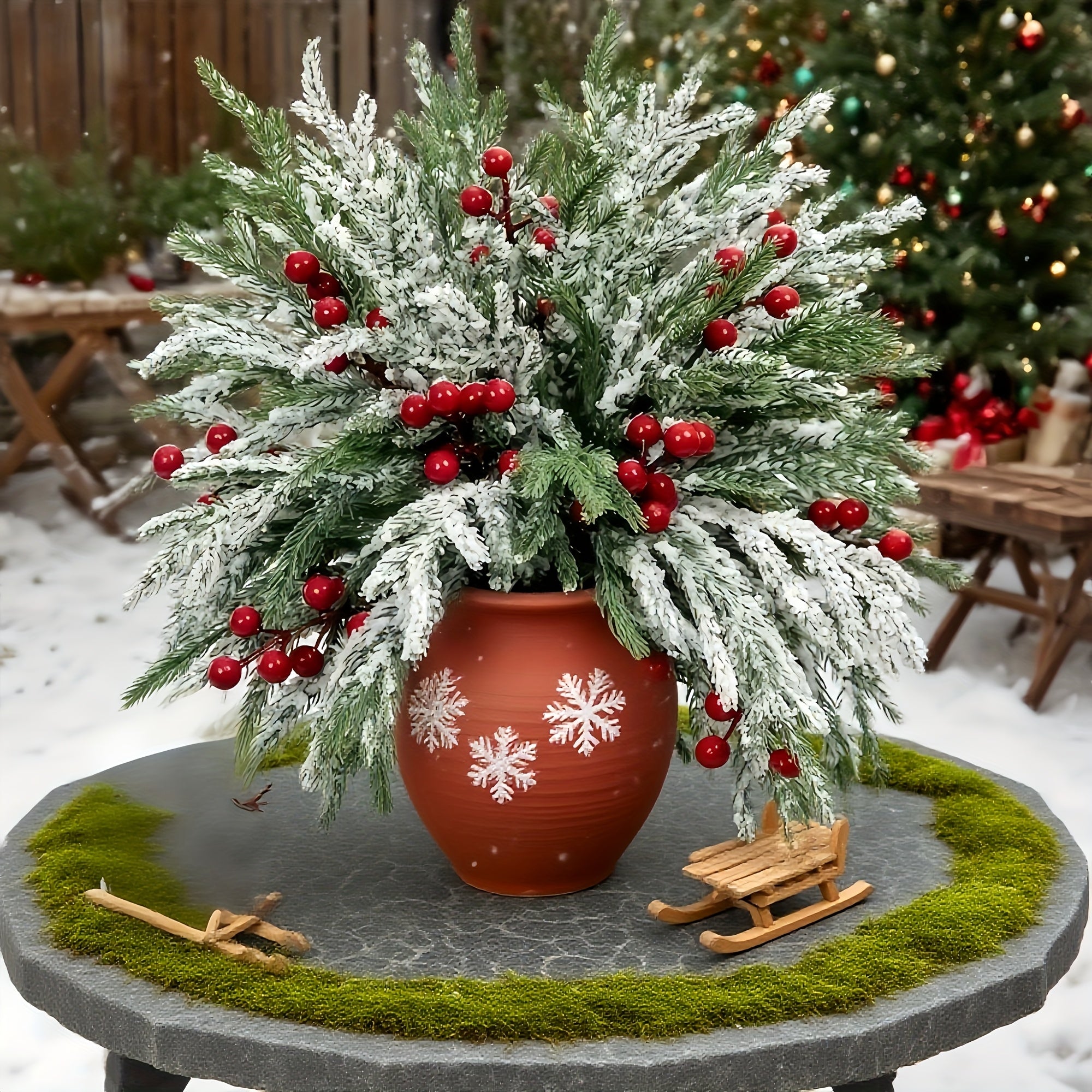 30pcs - Outdoor Artificial Norfolk Pine Branches with Red Berries - Realistic Pine Tree Wreath, Green Needles and Snow-Covered, Suitable for Outdoor Use - Christmas